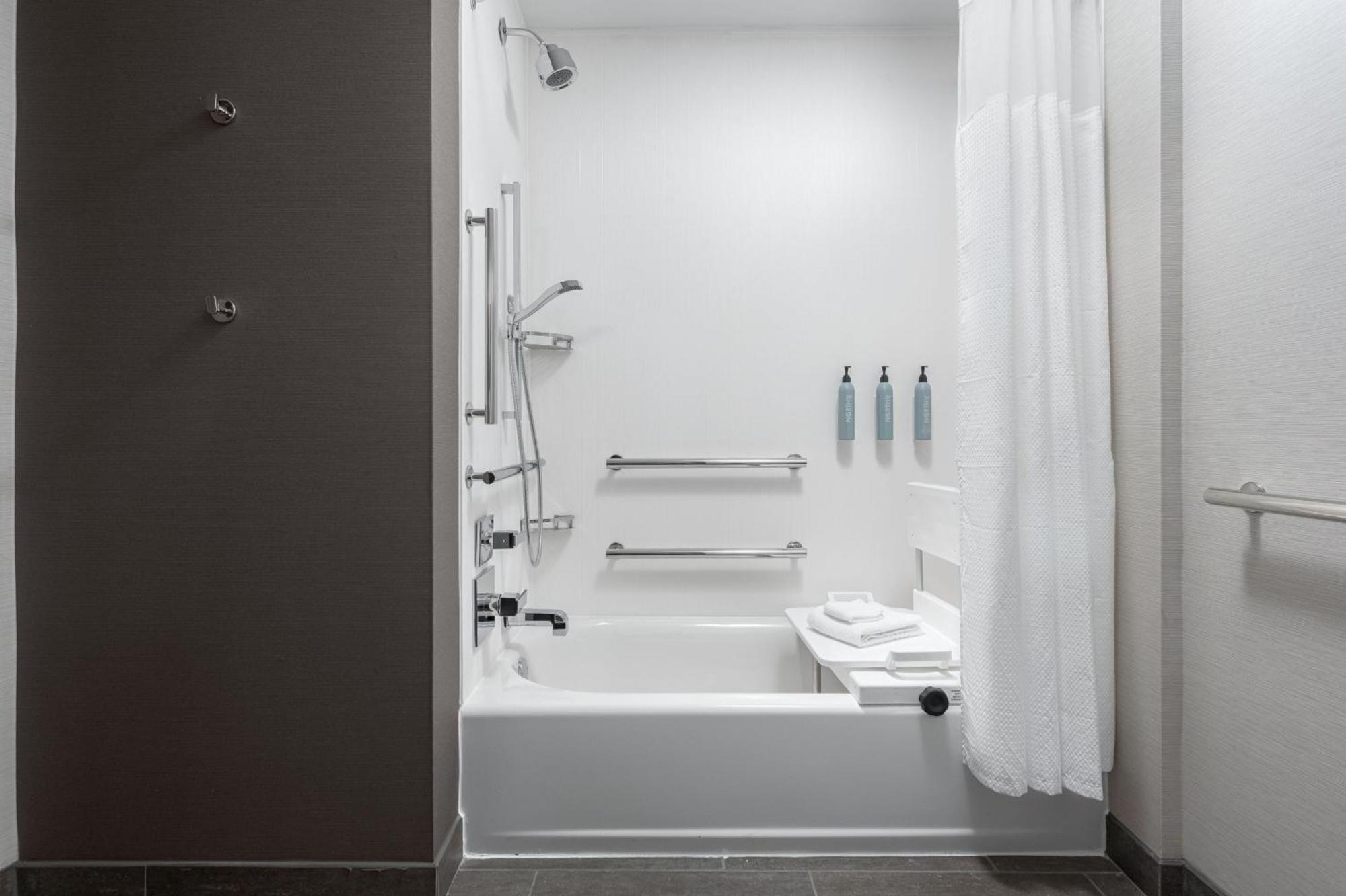 Courtyard By Marriott Nashville Смирна Экстерьер фото