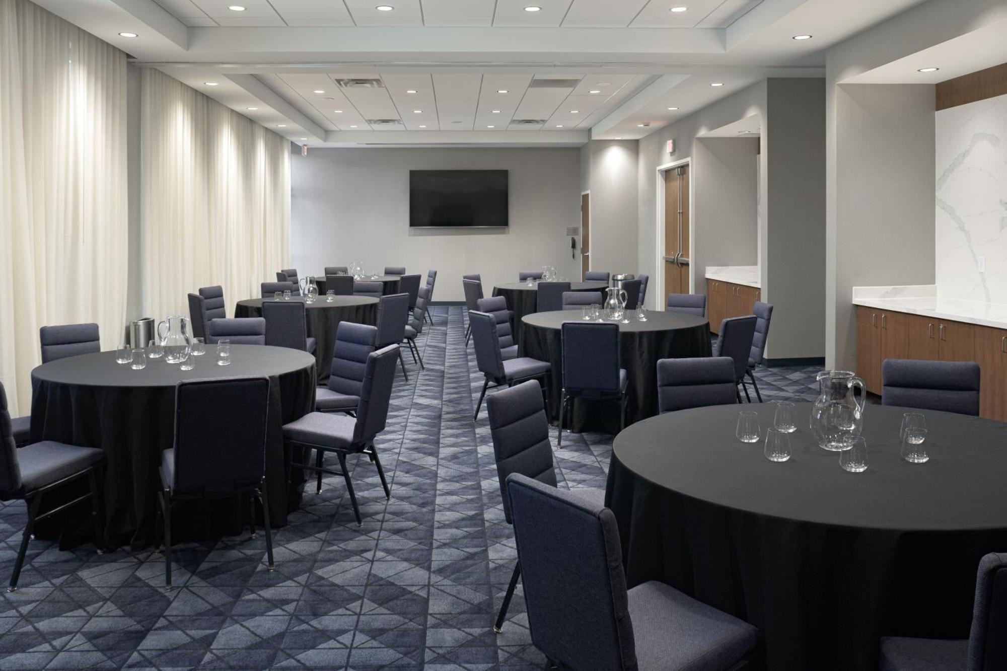 Courtyard By Marriott Nashville Смирна Экстерьер фото